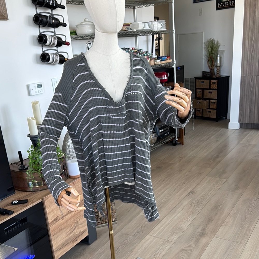 Free People Raw Edge Distressed Oversized Tunic SzM